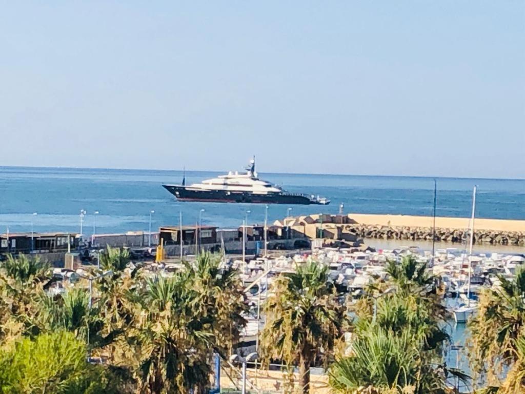 La Terrazza Di Pollon Villa San Leone Eksteriør bilde